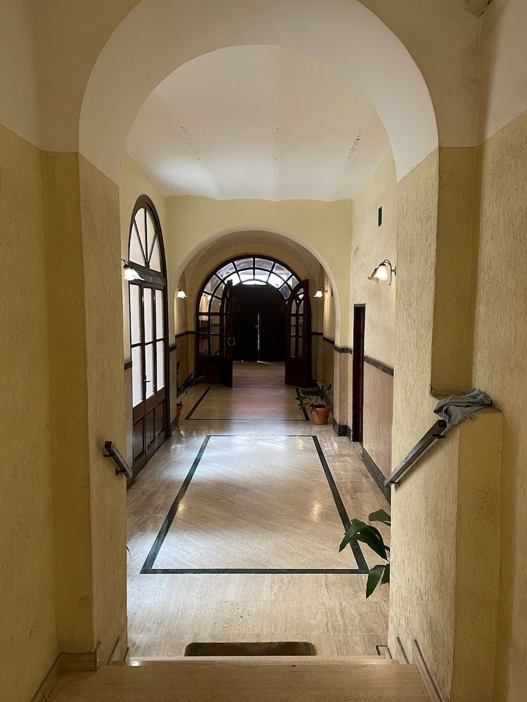 undefined Elegant Apt-typical Roman Palazzina Pz Alessandria 5