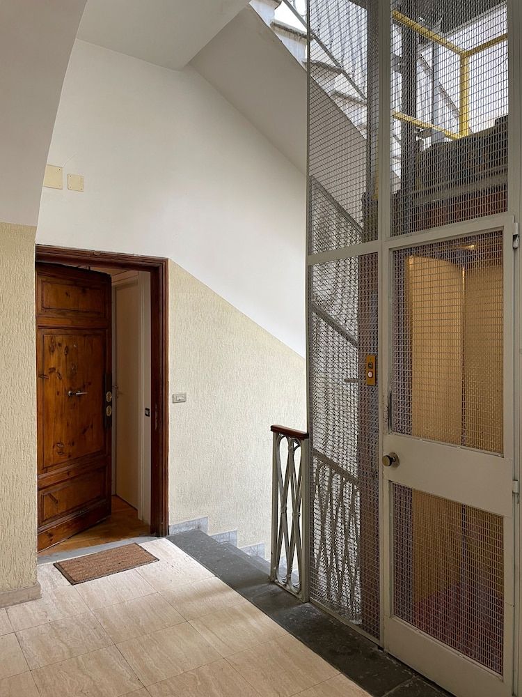 undefined Elegant Apt-typical Roman Palazzina Pz Alessandria 4