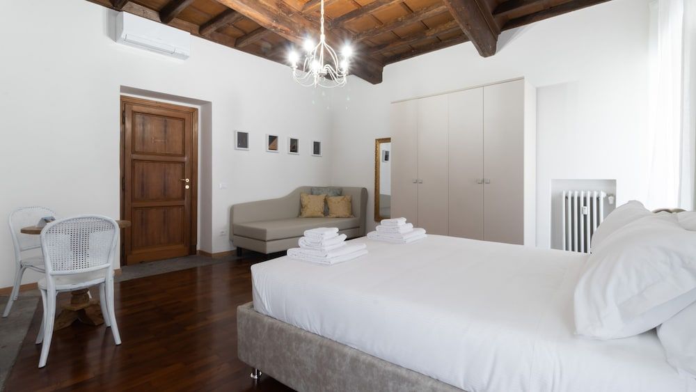 Italianway - Barberini Classic Condo 6