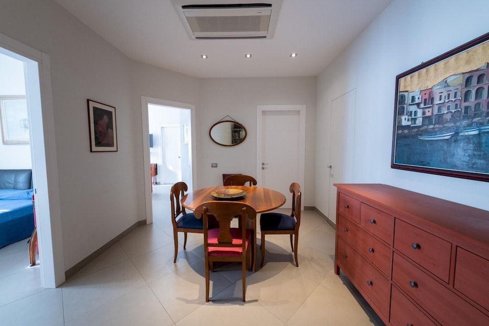 undefined Via Cardinale de Luca 8