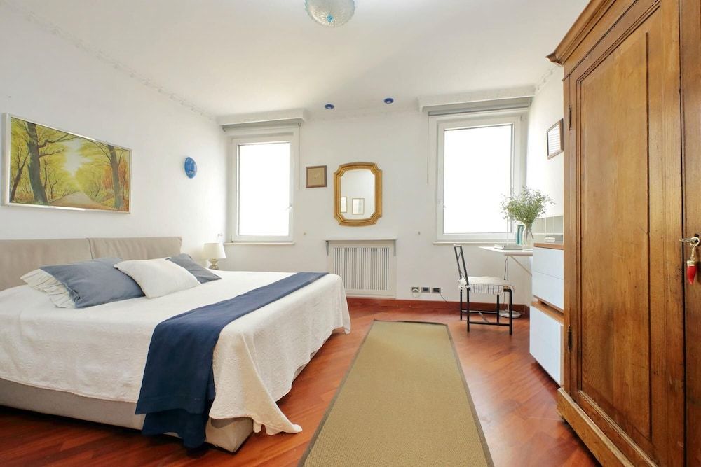 undefined 4bnb - Luxury Trevi Apartment w Terrace 3