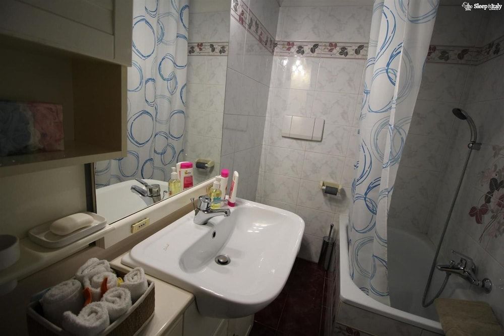 Monserrato Caty in Rome Apartment 17