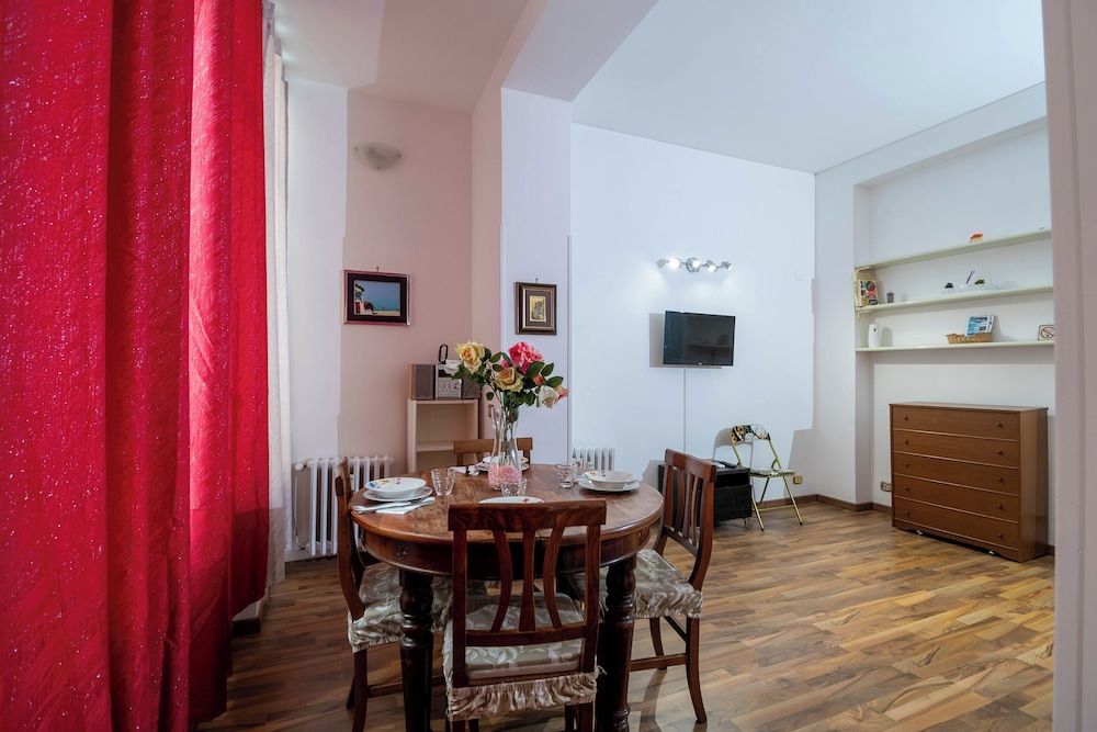 undefined House Serena in Rome 6