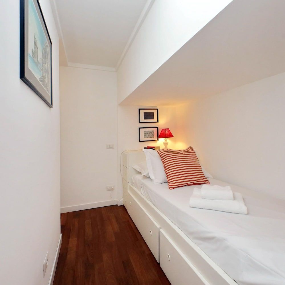 4bnb - Serpenti Delightful Apartment Apartment 13