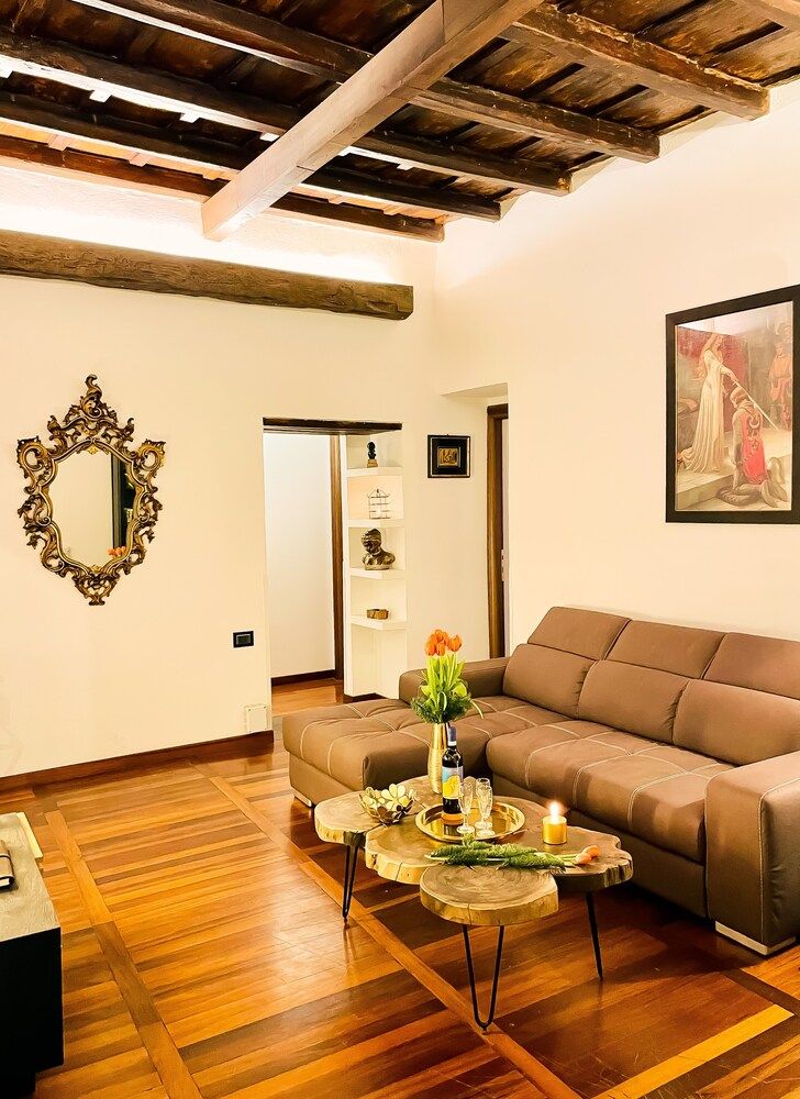 Trevi Fountain Luxury Guesthouse Luxury Apartment 44