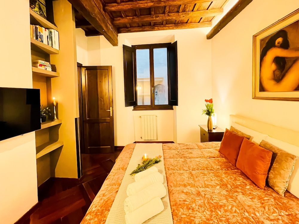 Trevi Fountain Stylish Guesthouse Luxury Apartment 30