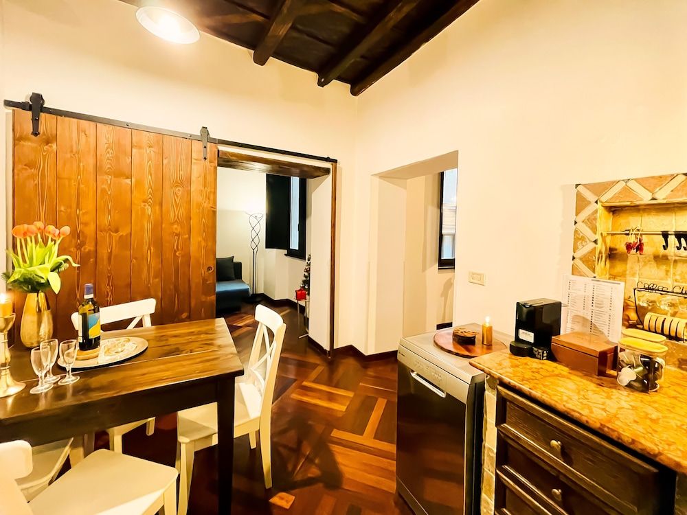 Trevi Fountain Stylish Guesthouse Luxury Apartment 56