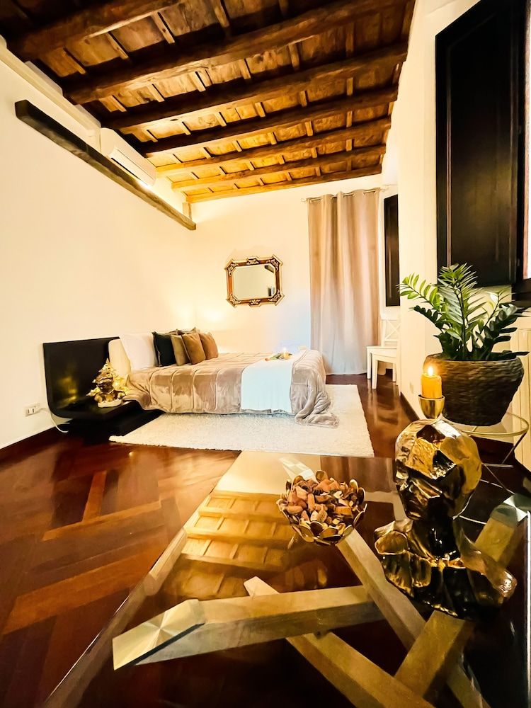 Trevi Fountain Stylish Guesthouse Luxury Apartment 35