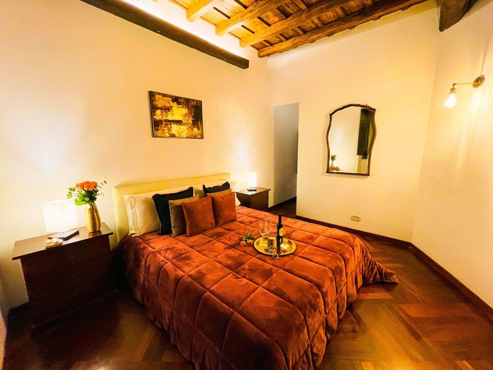 Trevi Fountain Stylish Guesthouse Luxury Apartment 18