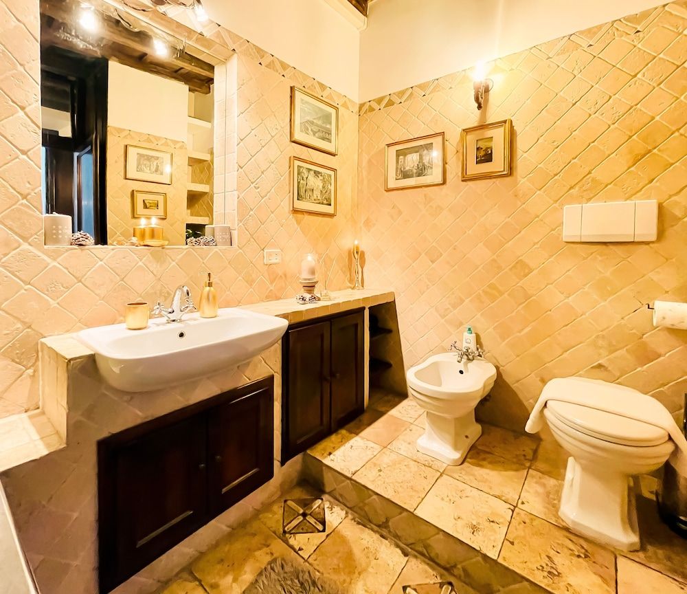 Trevi Fountain Stylish Guesthouse Luxury Apartment 24
