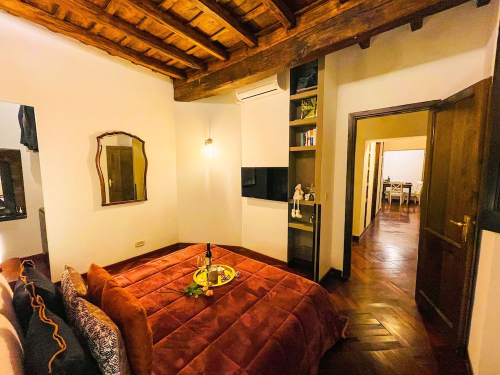 Trevi Fountain Stylish Guesthouse Luxury Apartment 43