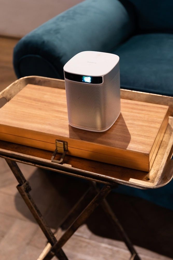 Chic and Style in Historical Via Giulia Apartment 16