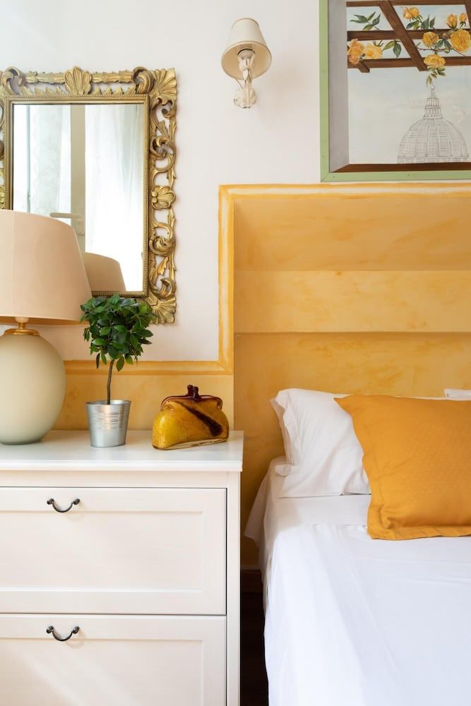 Cozy Chic Suite Near Campo de Fiori Apartment 24