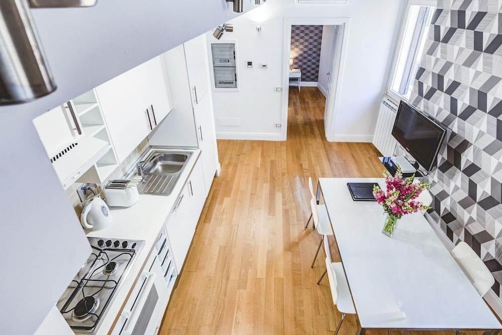 Gonfalone Residence Carlotta Apartment 10