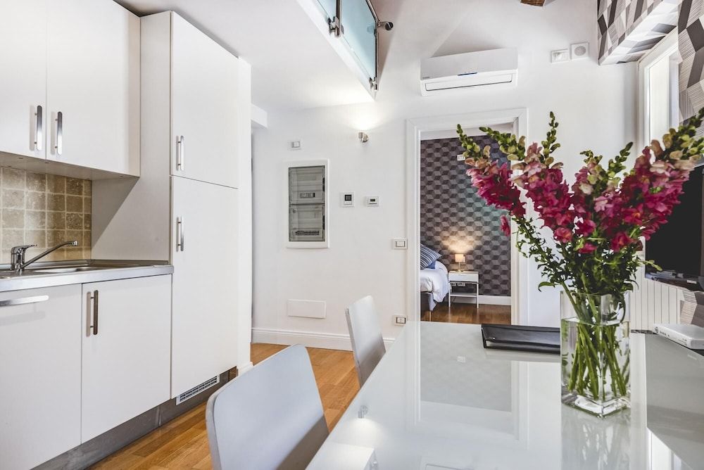 Gonfalone Residence Carlotta Apartment 15