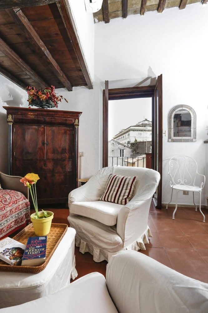 undefined Pantheon Romantic Nest With Terrace 10