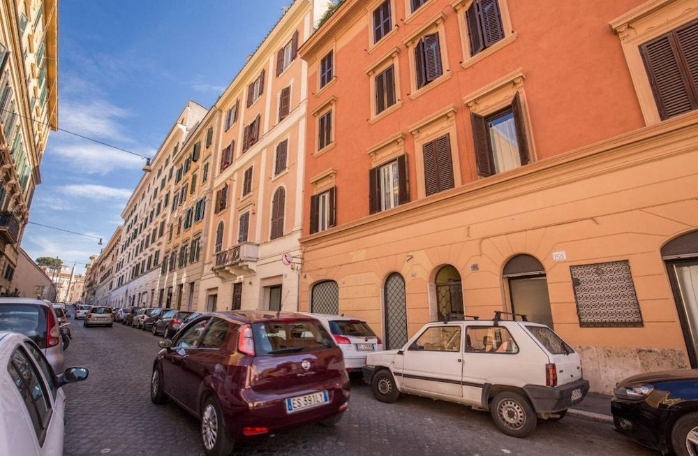 undefined Colosseum 2BR Elegance and Charm 2