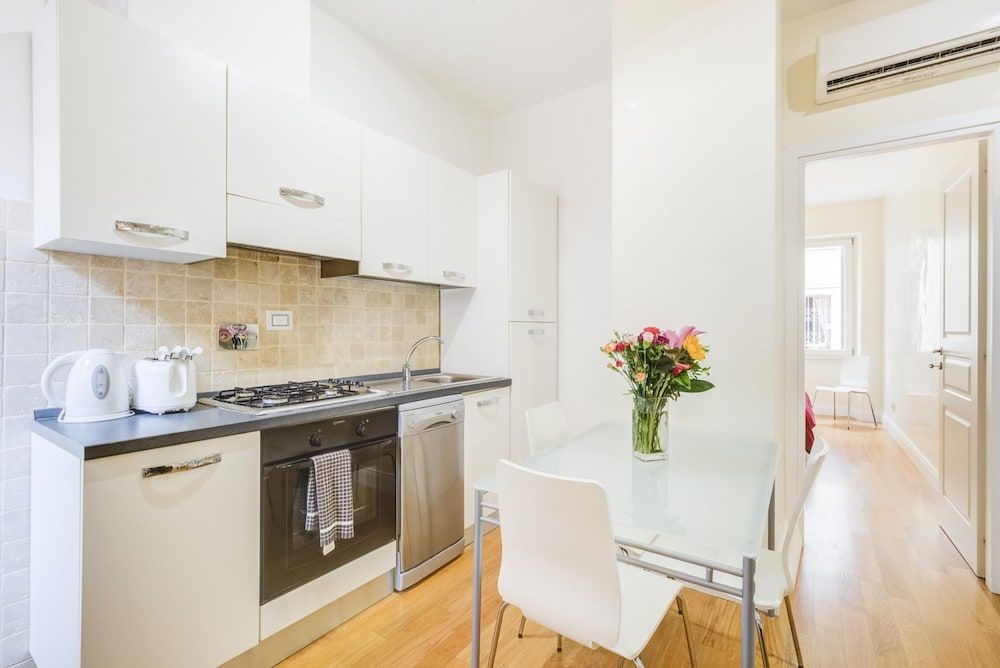 undefined Gonfalone Residence Viola 2