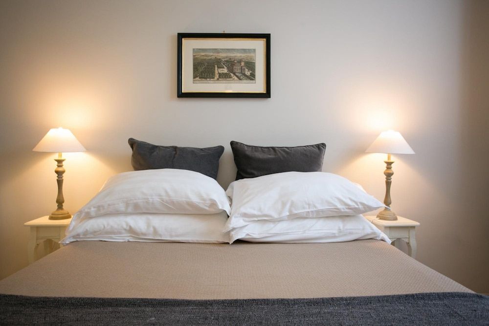 undefined Your Prestigious Penthouse at the Spanish Steps 10