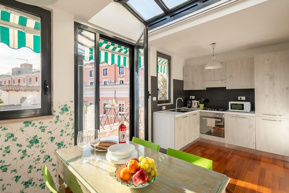 undefined Lovely Apartment With Terrace Rome City Center 7