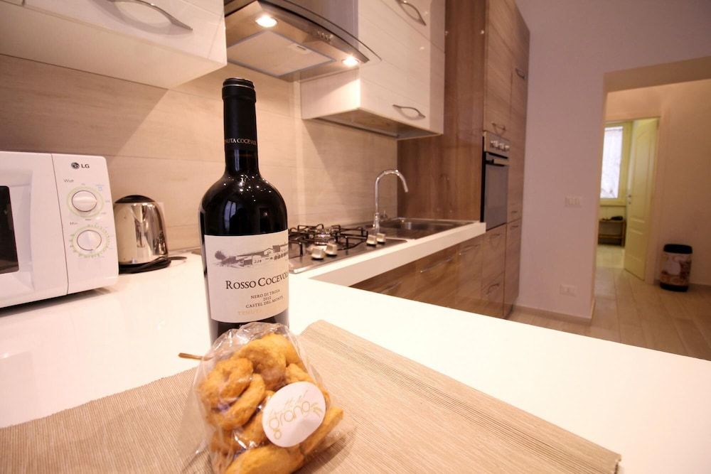 undefined Walk to the Vatican From Your Smart Apt 7