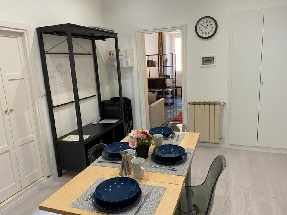 undefined Cozy and Comfy Apartment at Esquilino 5