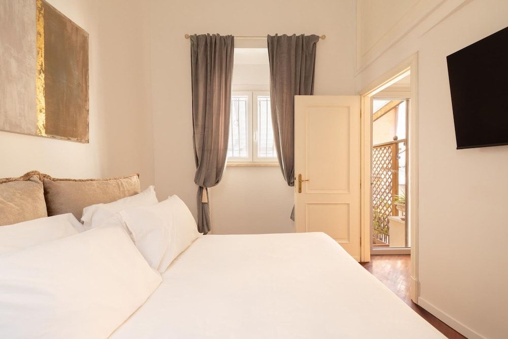 The Pantheon Terrace Experience Apartment 3