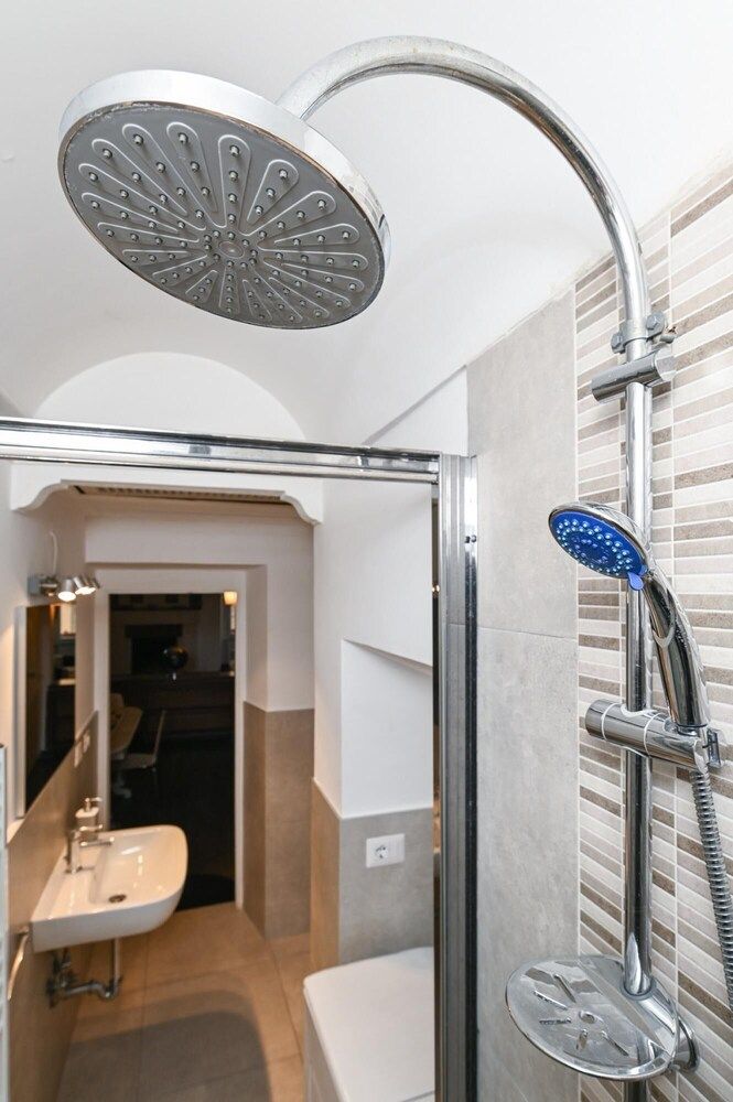 Gorgeous Trastevere Loft On The River Studio 25