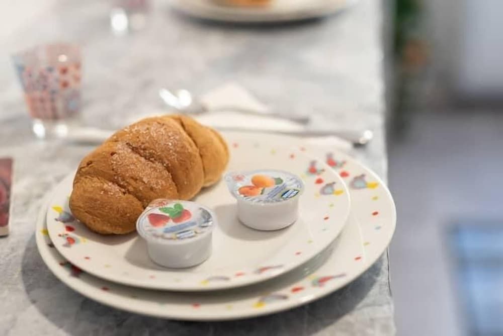 Leone IV Traditional Apartment 15