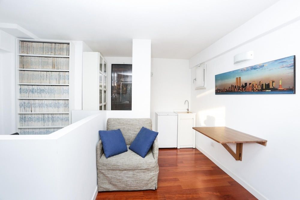 Enjoy the Sunset on Your Vatican Terrace Apartment 17