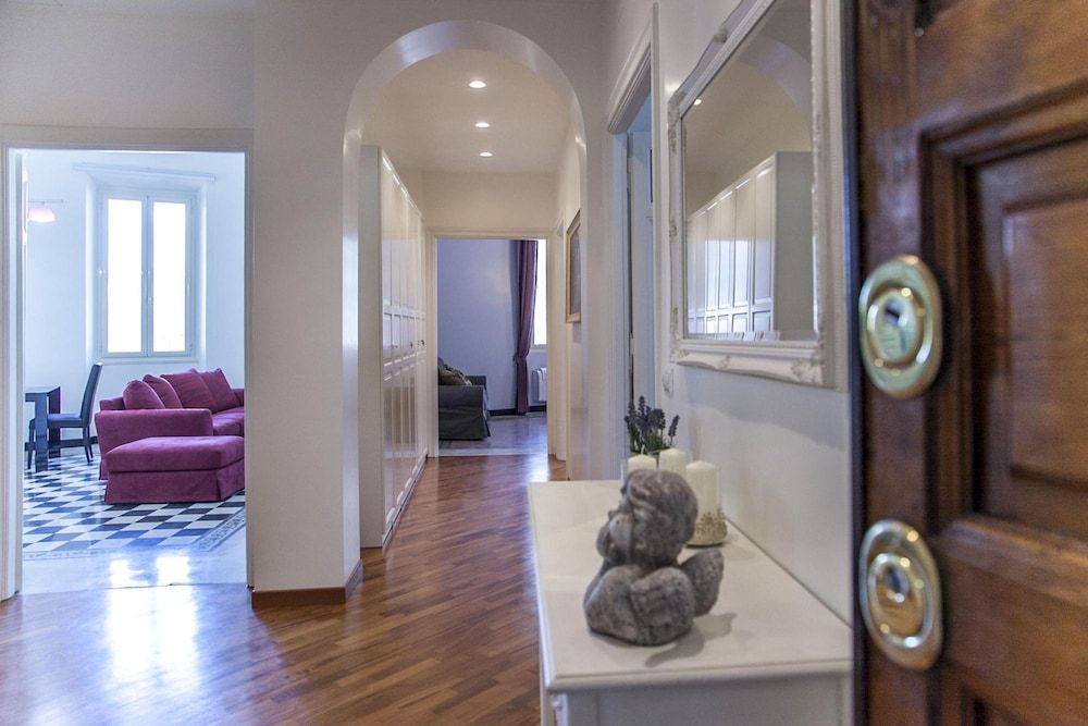 undefined 4BR Home in a Vibrant Neighborhood 7