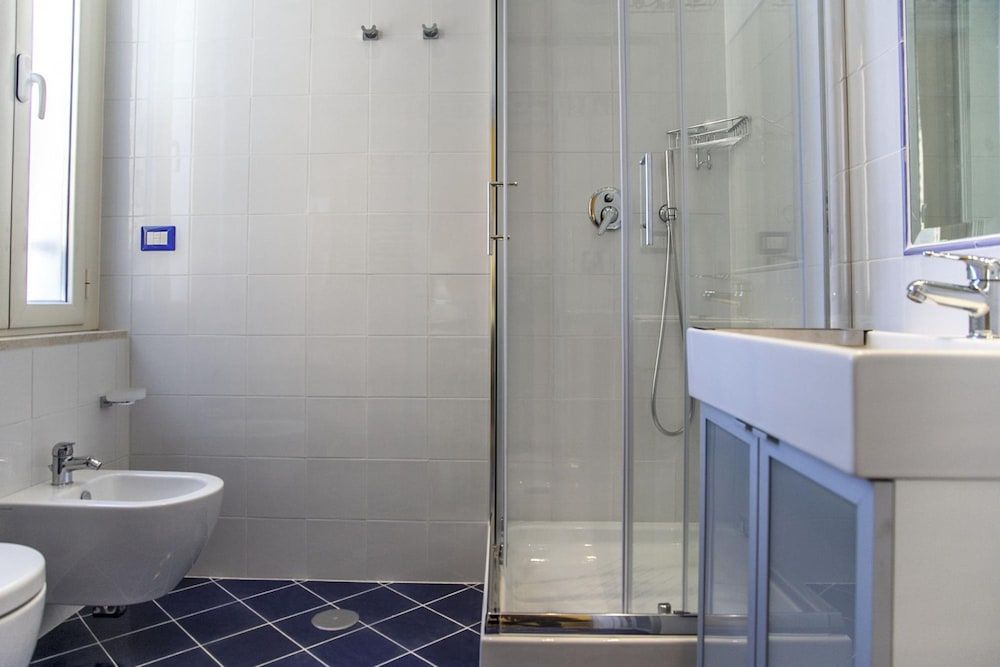 4BR Home in a Vibrant Neighborhood Apartment 21