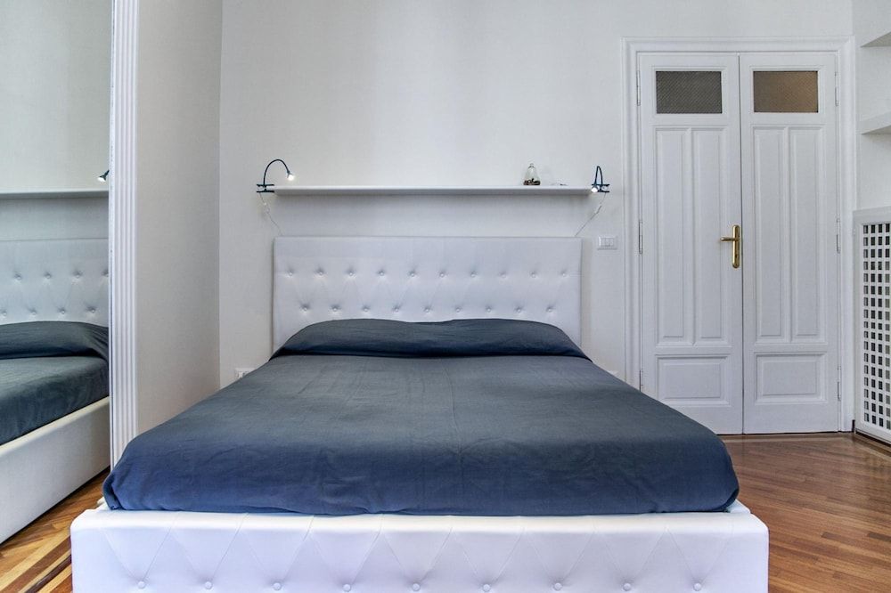 4BR Home in a Vibrant Neighborhood Apartment 6