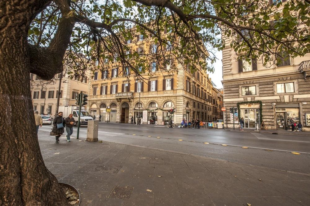 undefined Corso Vittorio - Campo de Fiori 2