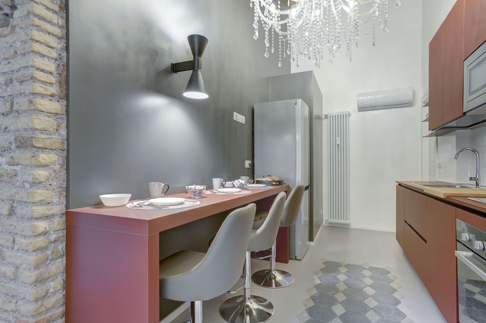 undefined Colosseo APT Laterano 85 - Home and More 8