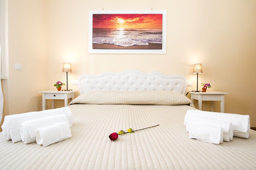 undefined GREGORY BIG FAMILY 4