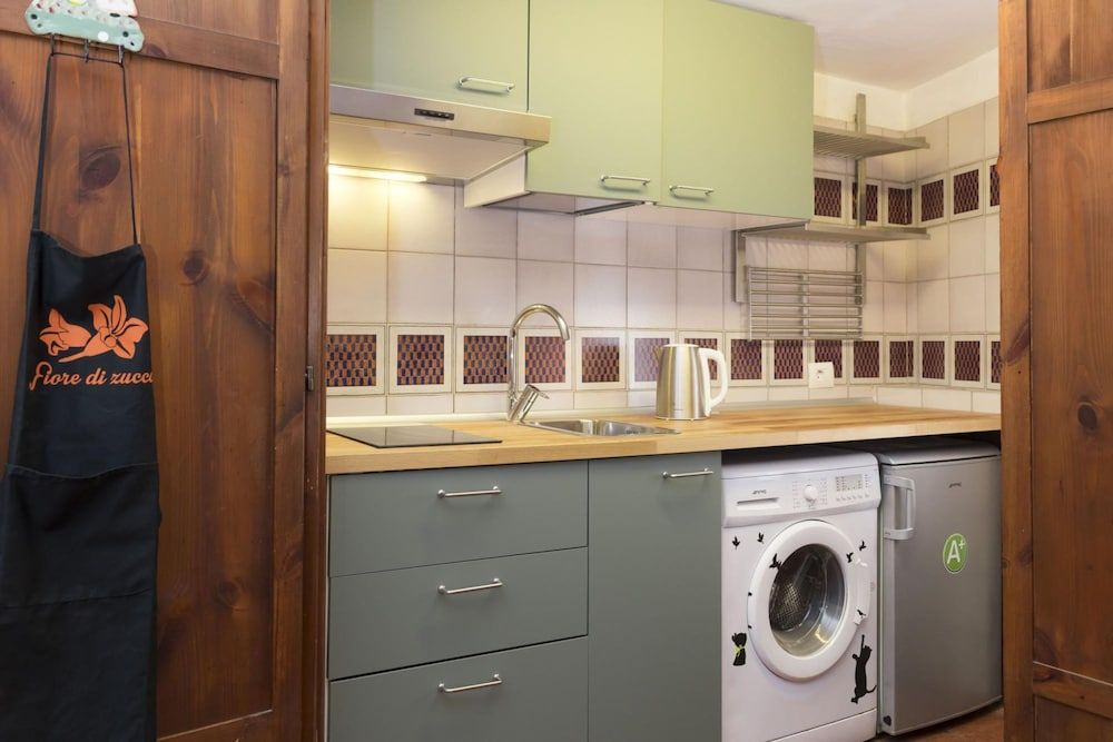 undefined Diana in Pantheon Apartment 3