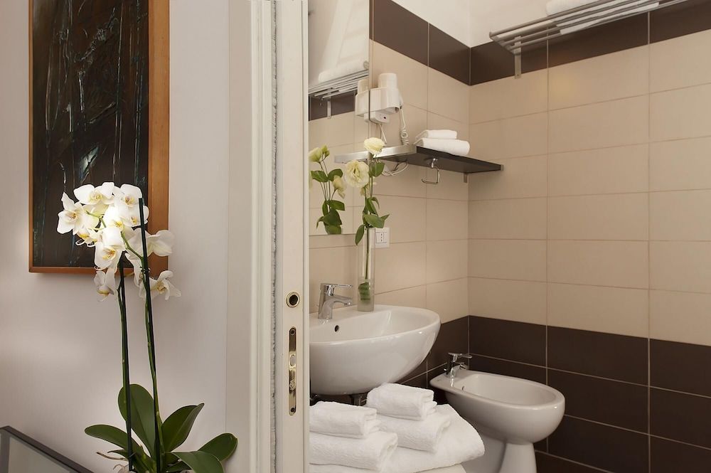 undefined Bernini in Roma With 2 Bedrooms and 2 Bathrooms 2