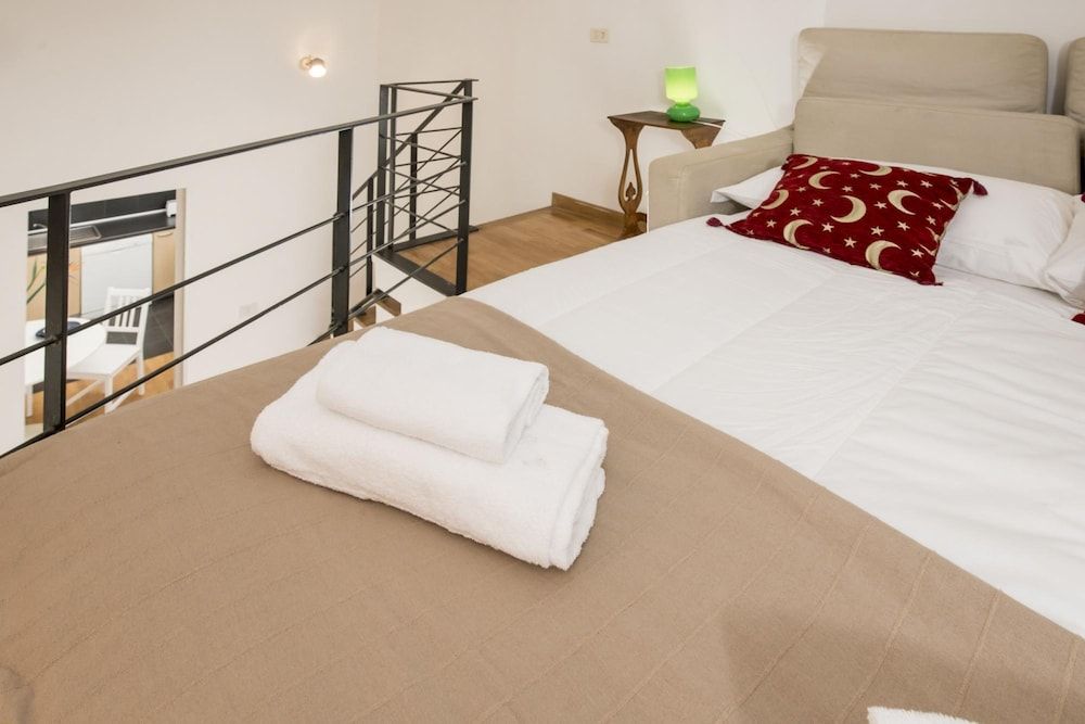 undefined Babuino Superior - Spanish Steps 6