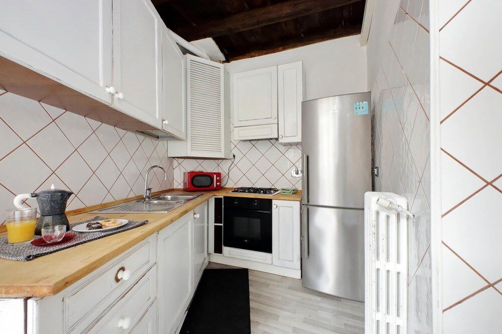 undefined Luxury Navona Apartment 8
