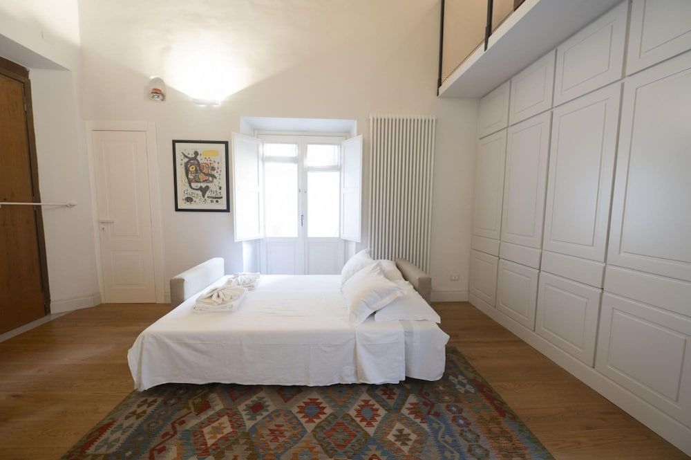 Charm and Style by Campo de Fiori Apartment 4