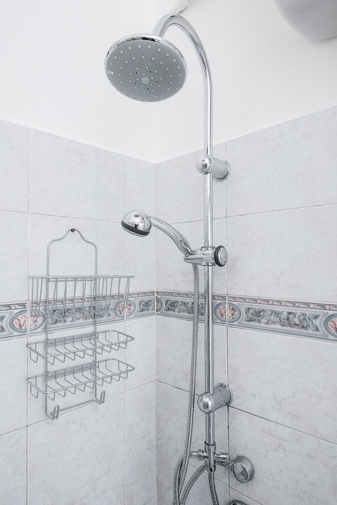 Domus Linda in Roma With 1 Bedrooms and 1 Bathrooms Apartment 15