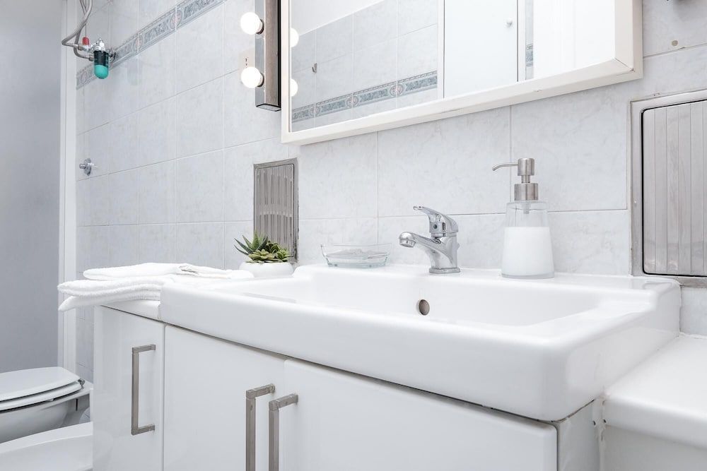 Domus Linda in Roma With 1 Bedrooms and 1 Bathrooms Apartment 20