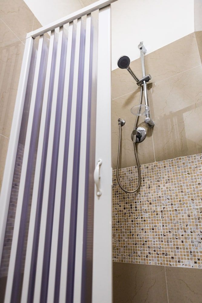 undefined Alexander Vatican House 7