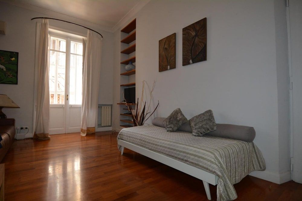 Colosseum Apartments - Colosseum Apartment 6 pax Apartment 29