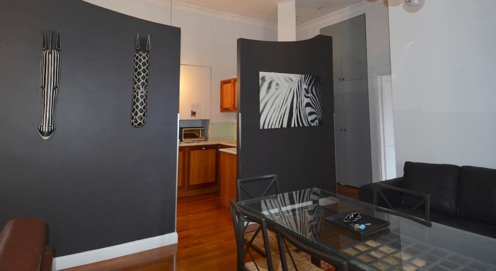 Colosseum Apartments - Colosseum Apartment 6 pax Apartment 23