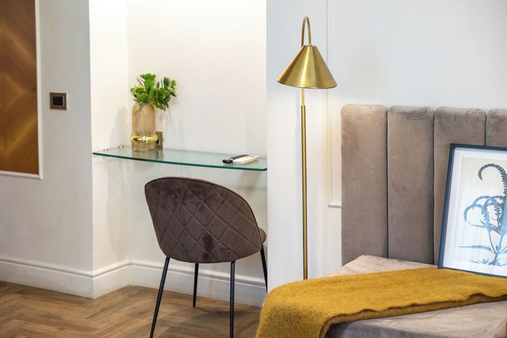 Hotel Catone Junior Room 29