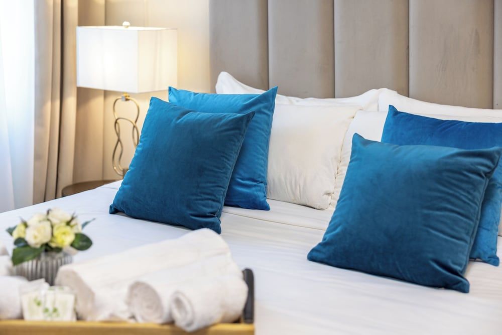 undefined Hotel Catone 10