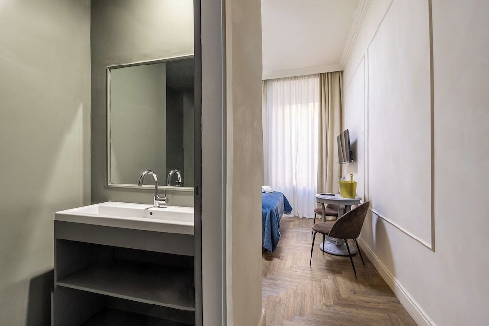 Hotel Catone Junior Room 31