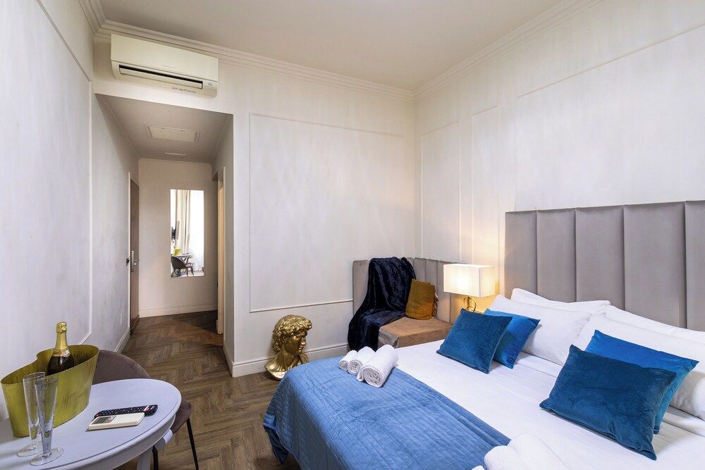 Hotel Catone Comfort Twin Room 5